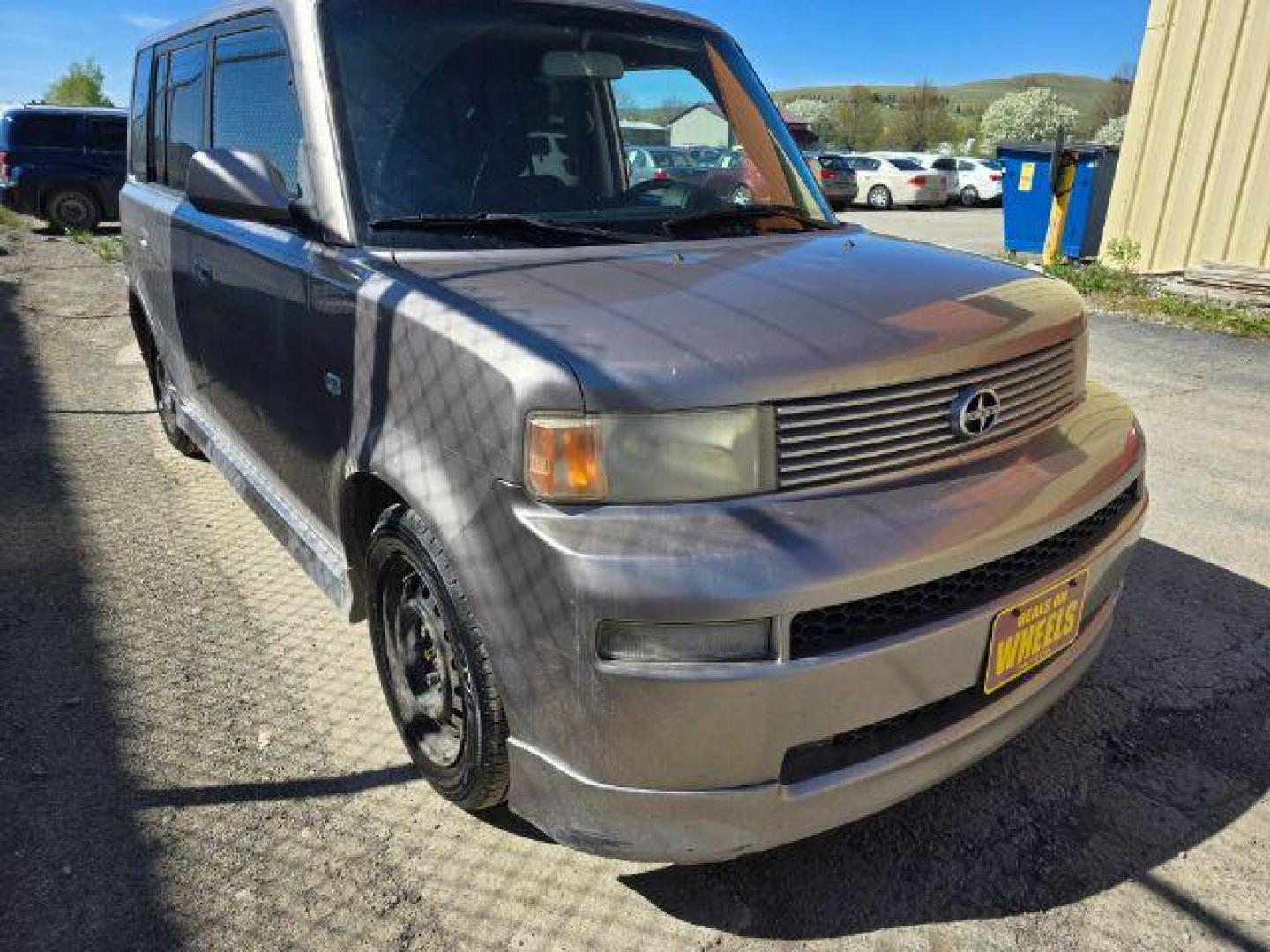 2005 Scion xB Wagon (JTLKT334750) with an 1.5L L4 DOHC 16V engine, located at 1800 West Broadway, Missoula, 59808, (406) 543-1986, 46.881348, -114.023628 - Photo#4