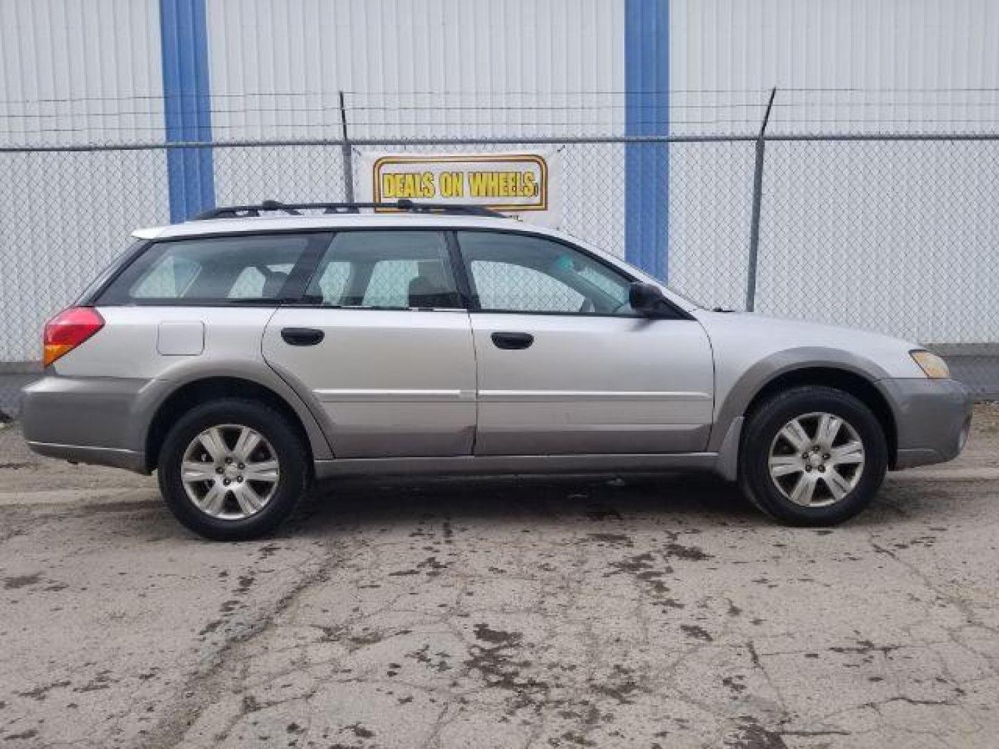 2005 Subaru Outback 2.5i Wagon (4S4BP61CX57) with an 2.5L H4 SOHC 16V engine, 4-Speed Automatic transmission, located at 601 E. Idaho St., Kalispell, MT, 59901, (406) 300-4664, 0.000000, 0.000000 - Photo#3