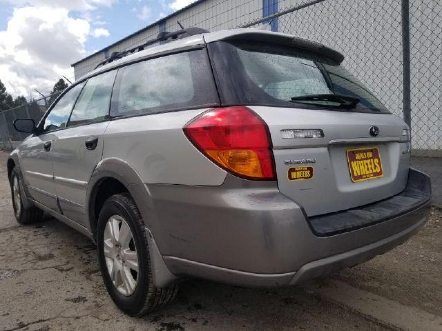 2005 Subaru Outback 2.5i Wagon (4S4BP61CX57) with an 2.5L H4 SOHC 16V engine, 4-Speed Automatic transmission, located at 601 E. Idaho St., Kalispell, MT, 59901, (406) 300-4664, 0.000000, 0.000000 - Photo#5
