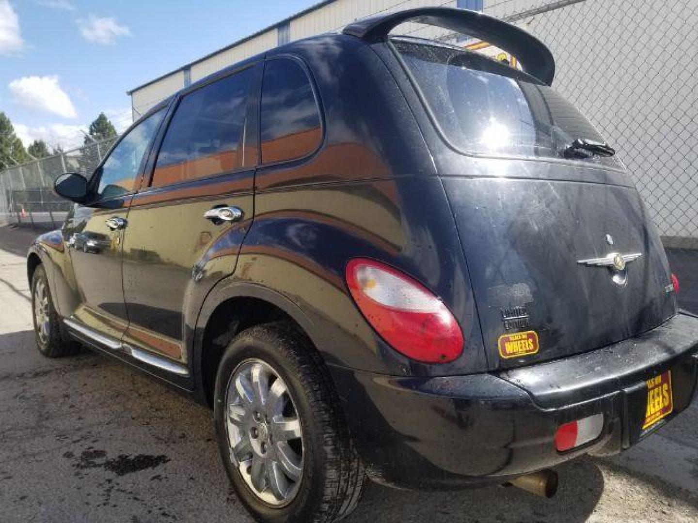 2006 Chrysler PT Cruiser Limited (3A8FY68846T) with an 2.4L I-4 DOHC engine, located at 1821 N Montana Ave., Helena, MT, 59601, 0.000000, 0.000000 - Photo#5