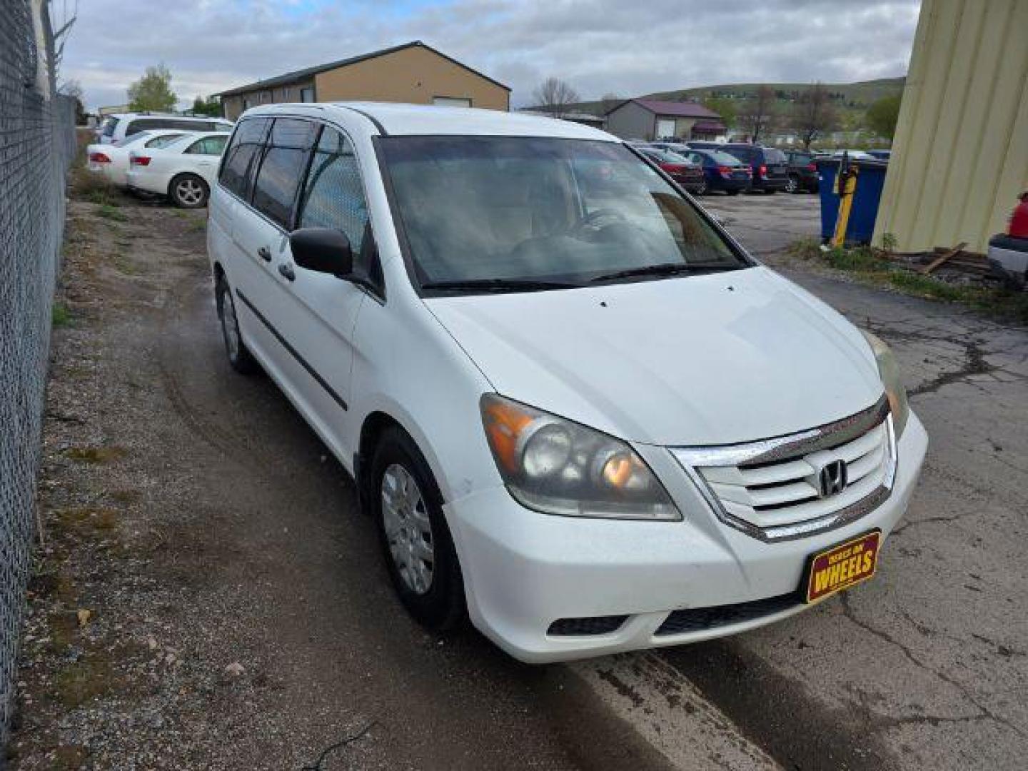 2008 Honda Odyssey LX (5FNRL38208B) with an 3.5L V-6 VTEC variable valve control engine, located at 601 E. Idaho St., Kalispell, MT, 59901, (406) 300-4664, 0.000000, 0.000000 - Photo#4