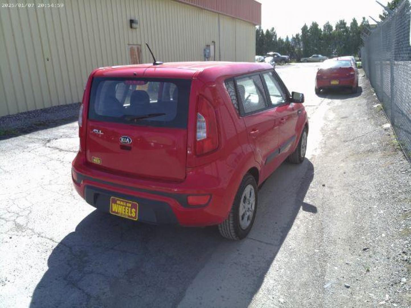 2013 Kia Soul ! (KNDJT2A58D7) , located at 601 E. Idaho St., Kalispell, MT, 59901, (406) 300-4664, 0.000000, 0.000000 - Photo#3