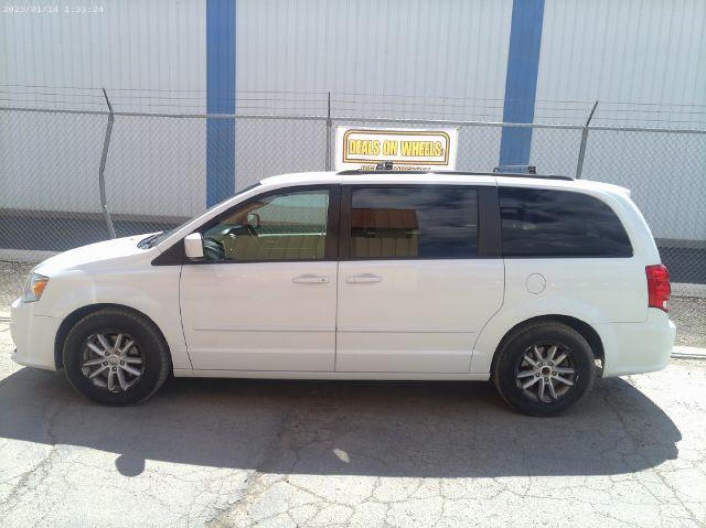 2016 Dodge Grand Caravan SXT (2C4RDGCG1GR) with an 3.6L V6 DOHC 24V engine, 6-Speed Automatic transmission, located at 1800 West Broadway, Missoula, 59808, (406) 543-1986, 46.881348, -114.023628 - Photo#1